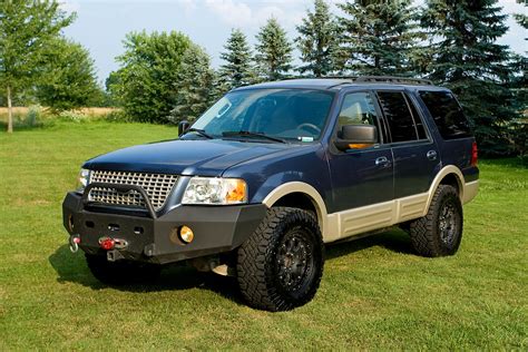 Vehicle Type: front-engine, rear/4-wheel-drive, 7-passenger, 4-door wagon. . Ford expedition forum